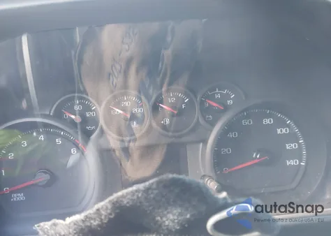 2021 Chevrolet Silverado 2500Hd 4Wd Long Bed Wt z USA, uszkodzony, nr VIN 1GB2YLE71MF268409